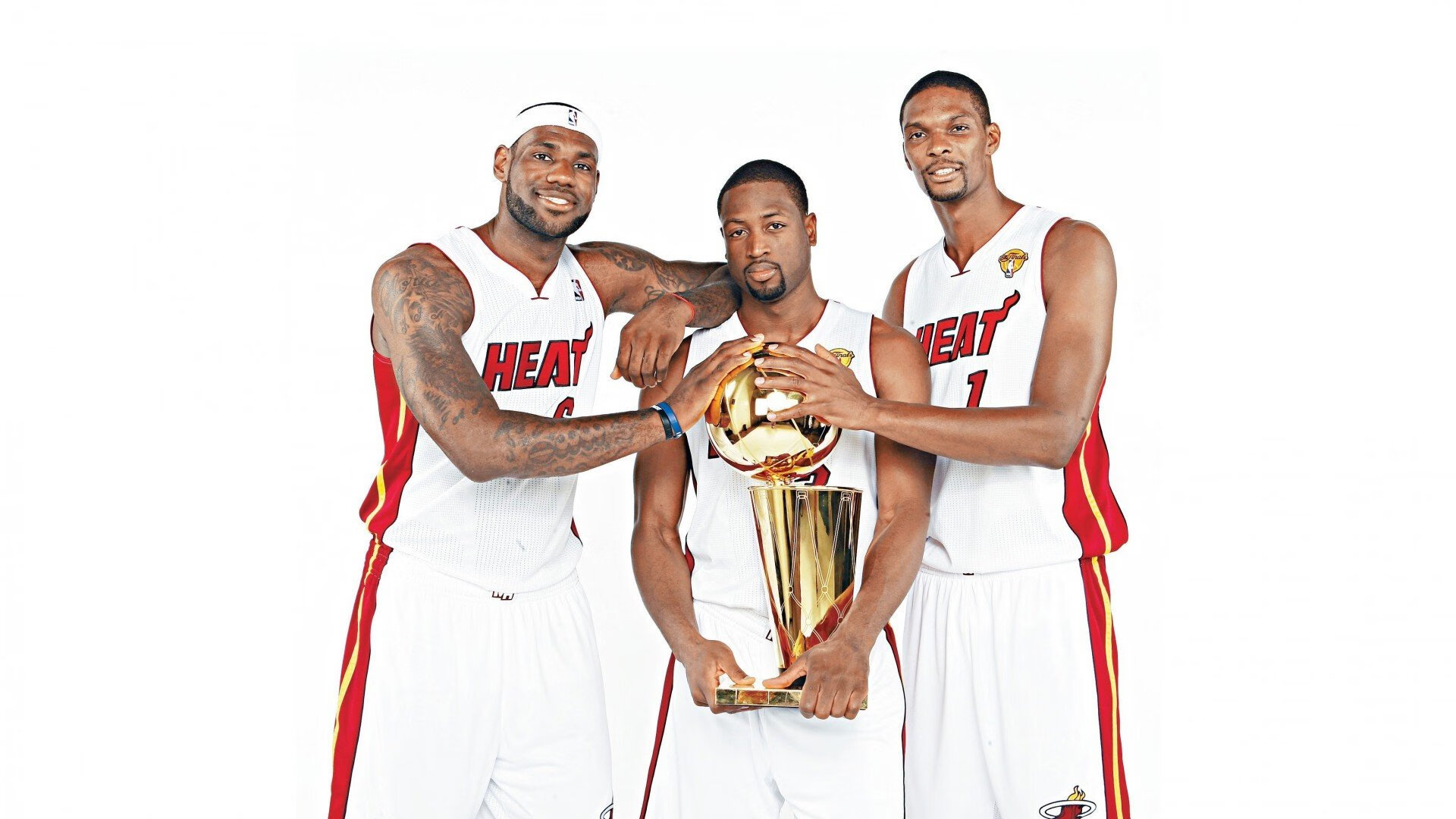 开云体育 kaiyun sports-纪录之争：运动员刷新联盟与个人纪录的精彩瞬间，运动员的纪录片有哪些